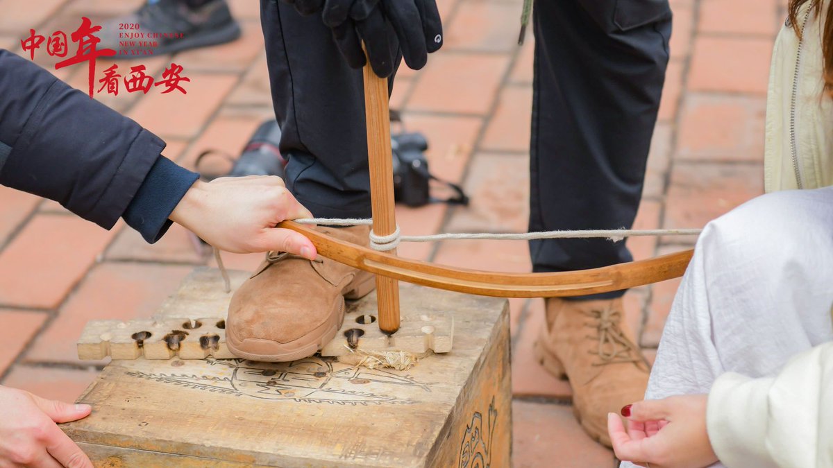 VisitXian's tweet photo. At Xi'an Banpo Museum, we tried to make fire from friction, learning how difficult the primitive living thousands of years ago.
It’s still a very useful skill today once you lost in the wild. 🤪#visitXiAn #enjoyChineseNewYearinXiAn2020 https://t.co/FcZenKFc0s