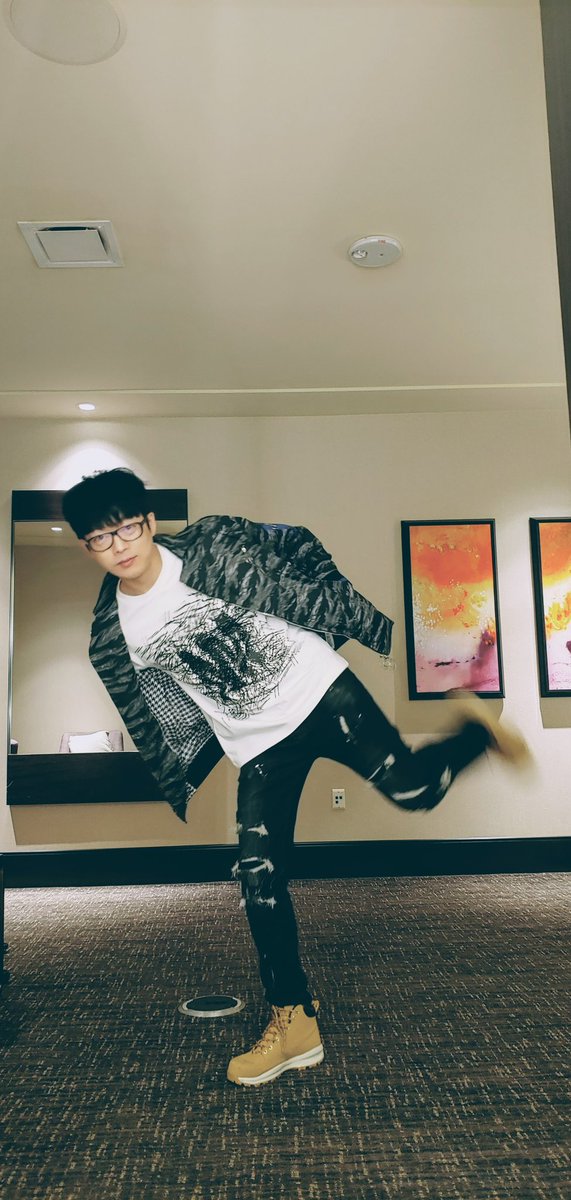 하현우-ha hyun woo tweet media