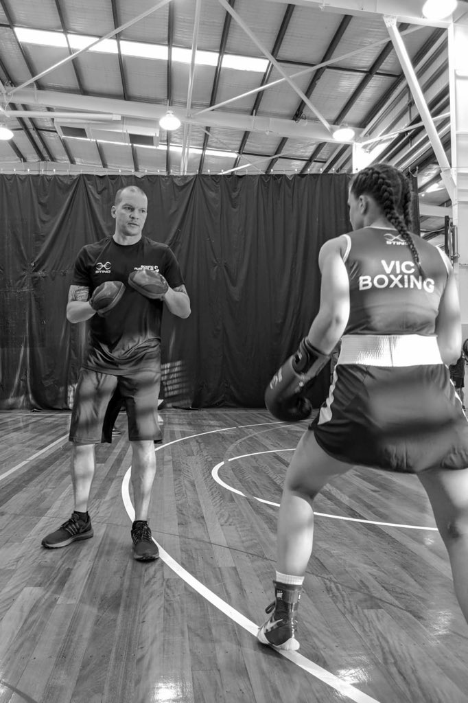 boxing_marcos's tweet photo. 3x National Champ and Australian representative Tyla McDonald 👑
Top performing underage female athlete for last year has her eyes set on the 2020 Youth World Championships & bringing home the Gold...
#thenationalfuturesprogram #star #champ https://t.co/hxlp6gXoBx