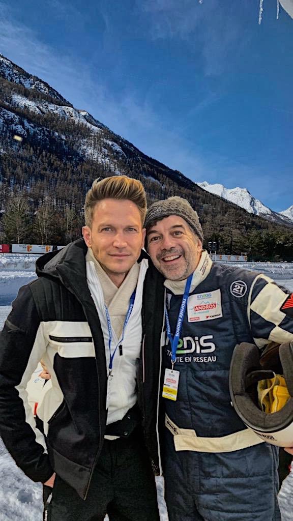 E-trophée <a href="/TropheeAndros_/">Trophée Andros</a> <a href="/enedis/">Enedis</a> avec Stéphane Plaza 🏎❄️✌🏻🏆 #tropheeandros #etropheeandros #stephaneplaza