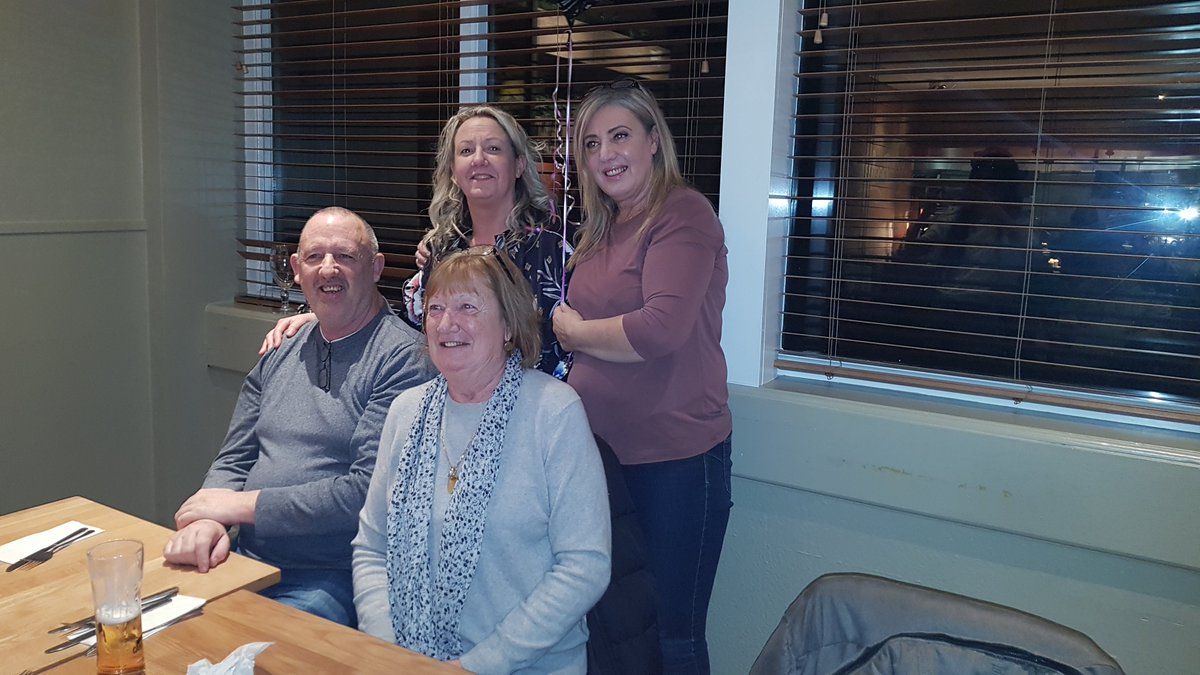 KaylaBelle2019's tweet photo. Mums 50th birthday meal 🎂🍾🎂⚘ https://t.co/4EyytTHFlQ