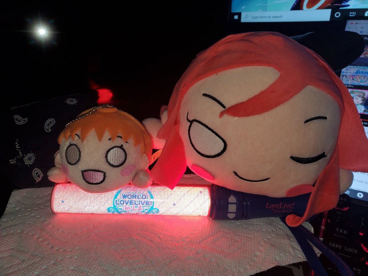 Royalpony5300's tweet photo. Well day2 of LL Fest has officially came to an end. Like i said before i couldn't attend the Fest due to money issues but did my best to follow along using twitter song updates and YT watching old lives or PVs. But never the less it felt like i was there attending. #LL4Life https://t.co/mpXCiuXOiq