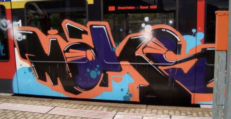 doeleano's tweet photo. #MrMAKS #Moas #Graffiti #Train https://t.co/SiATGXCizj