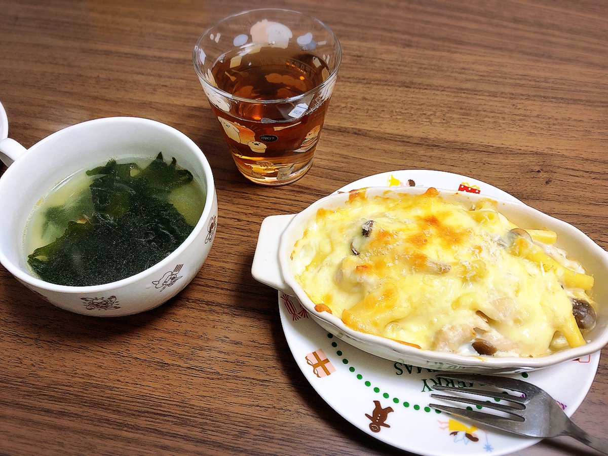 3eda_m's tweet photo. さいきんのごはん まだ基本的にしょっぱいか薄い https://t.co/E7Zw3zGq7S