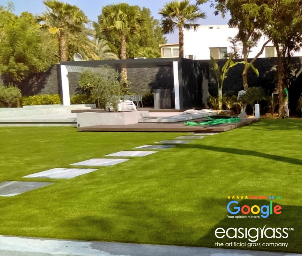 Easigrass UAE tweet media