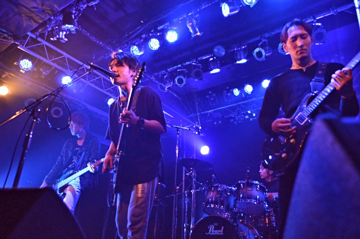 昨日はQueblickにてライブでした。機材トラブルもありましたがたくさんのお客さんに暖かく見守っていただき、最後まで完奏できました🙆‍♂️
ありがとうございました🔥

Photo by <a href="/Pht_MYBM/">まやぼむ*.(MYBM)</a>