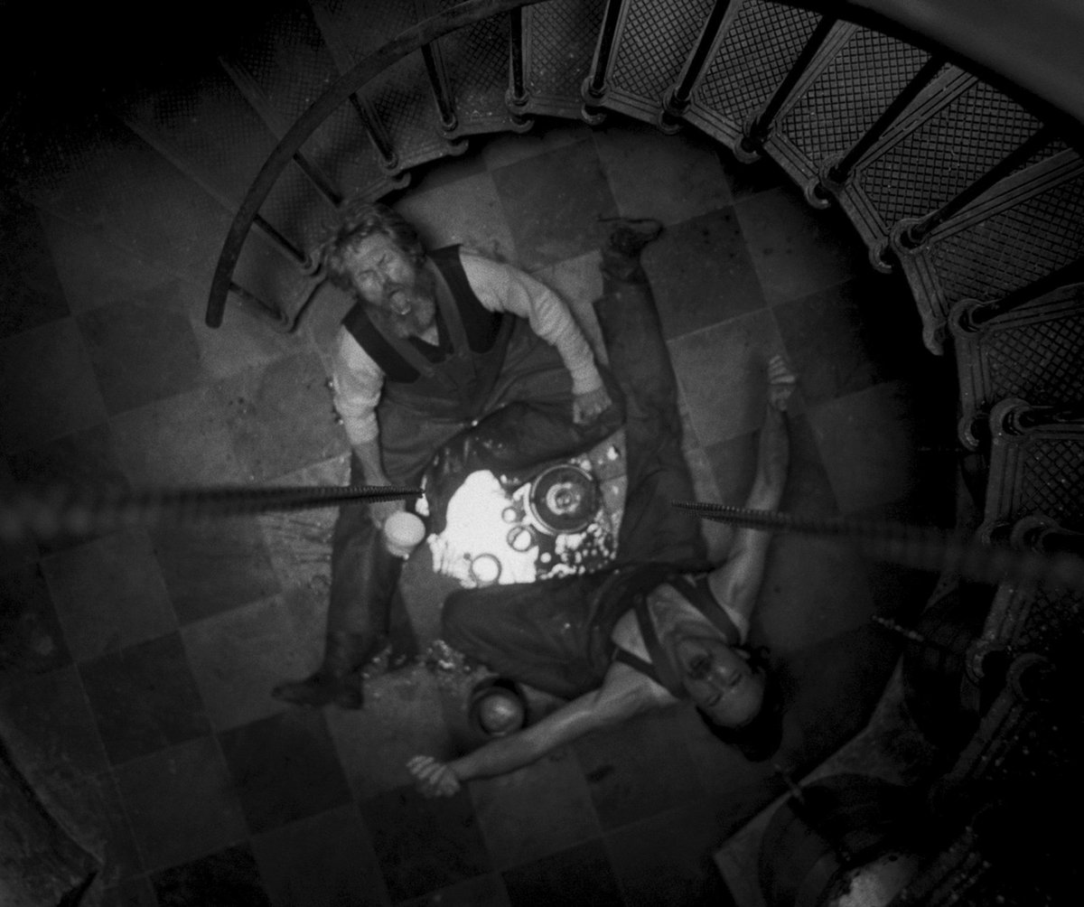 almas_oscuras's tweet image. ¿Todavía no has escuchado el 2×01 de Almas Oscuras con el cine de terror que veremos en 2020? Pues lo tienes en:

IVOOX
ivoox.com/46666018

SPOTIFY 
open.spotify.com/episode/62SwPa…

Y tú ¿qué pelis y series esperas con más ganas?