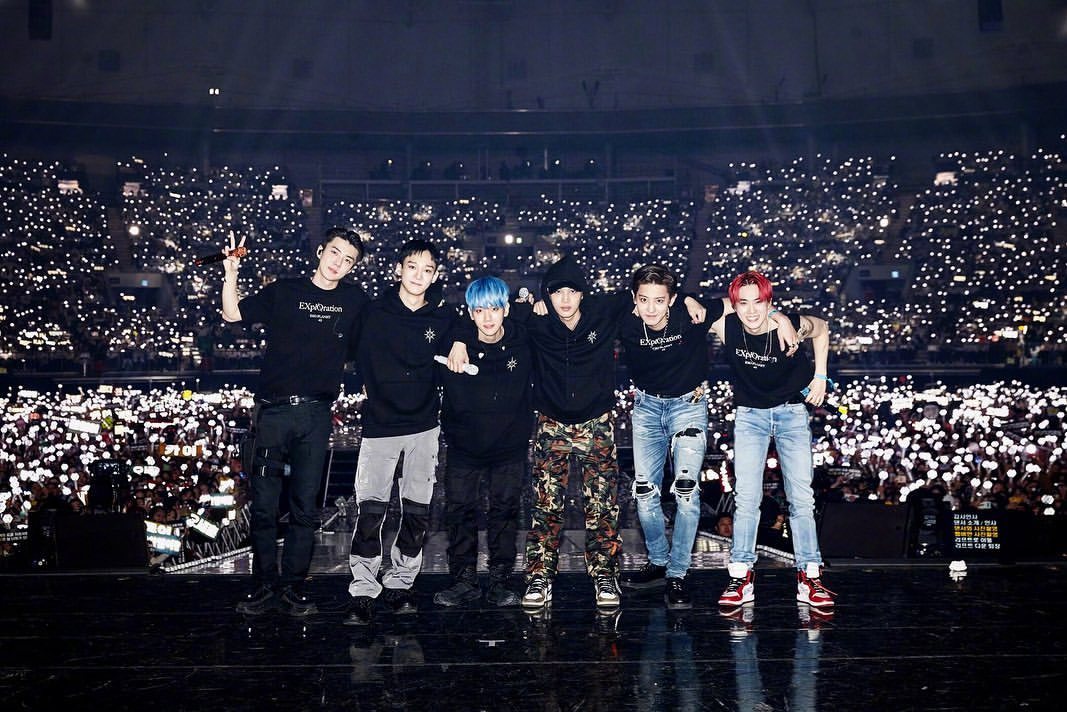boboihr's tweet photo. Chen is our treasure.
EXO is our youth.

#MyAnswerIsEXO9
#Chen_stays 
@weareoneEXO https://t.co/jj4Wmo7ZtP