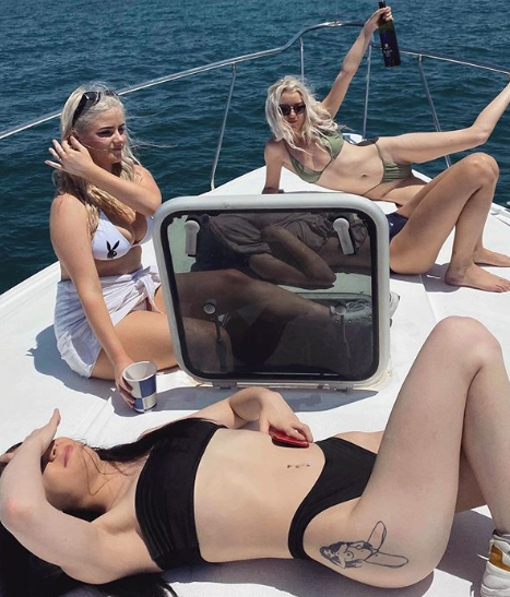 modelamy1's tweet image. Great day on the river ☀️