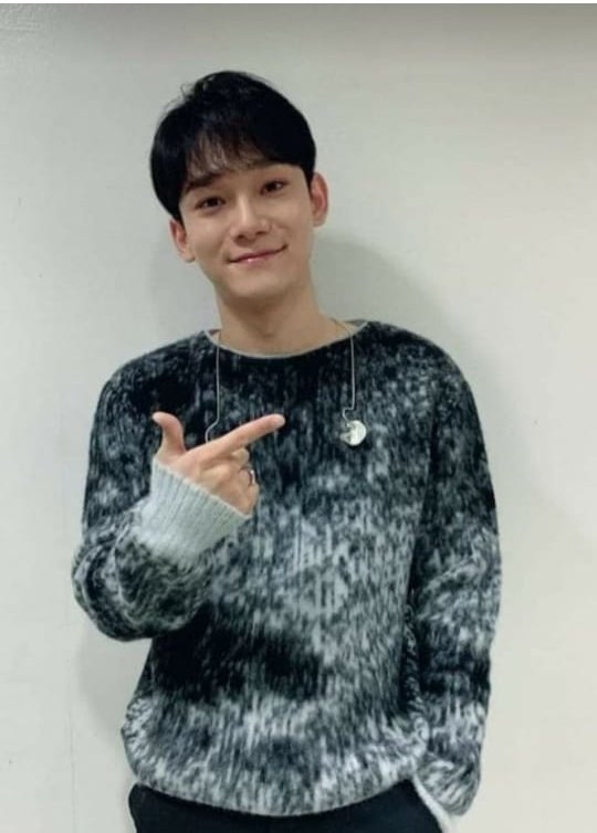 BasmalaSaeed7's tweet photo. لن نترك ترحل نحن هنا لنحميك❤💎
#EXOLBelievesInEXO9 https://t.co/MaQ54Vji9p