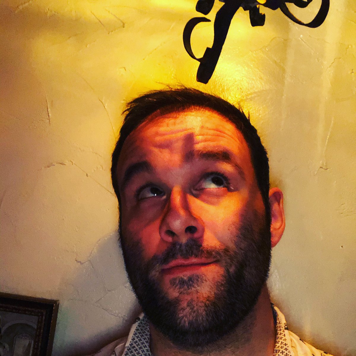 KyleShire's tweet photo. Socializing with light fixtures #bootieLA #tallboyproblems https://t.co/Ulfs727KcP