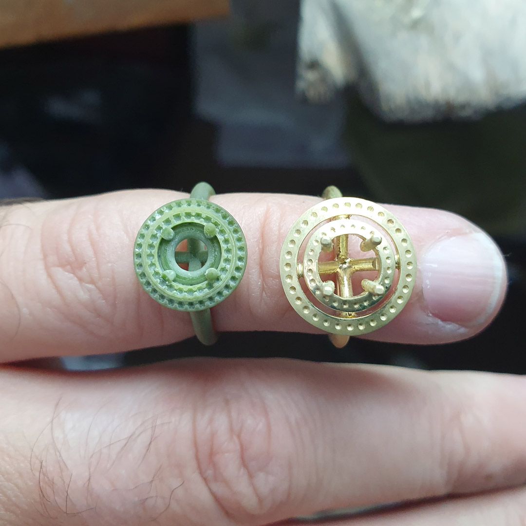 Before our bespoke rings are cast, we commission a wax model to ensure the fit is perfect.