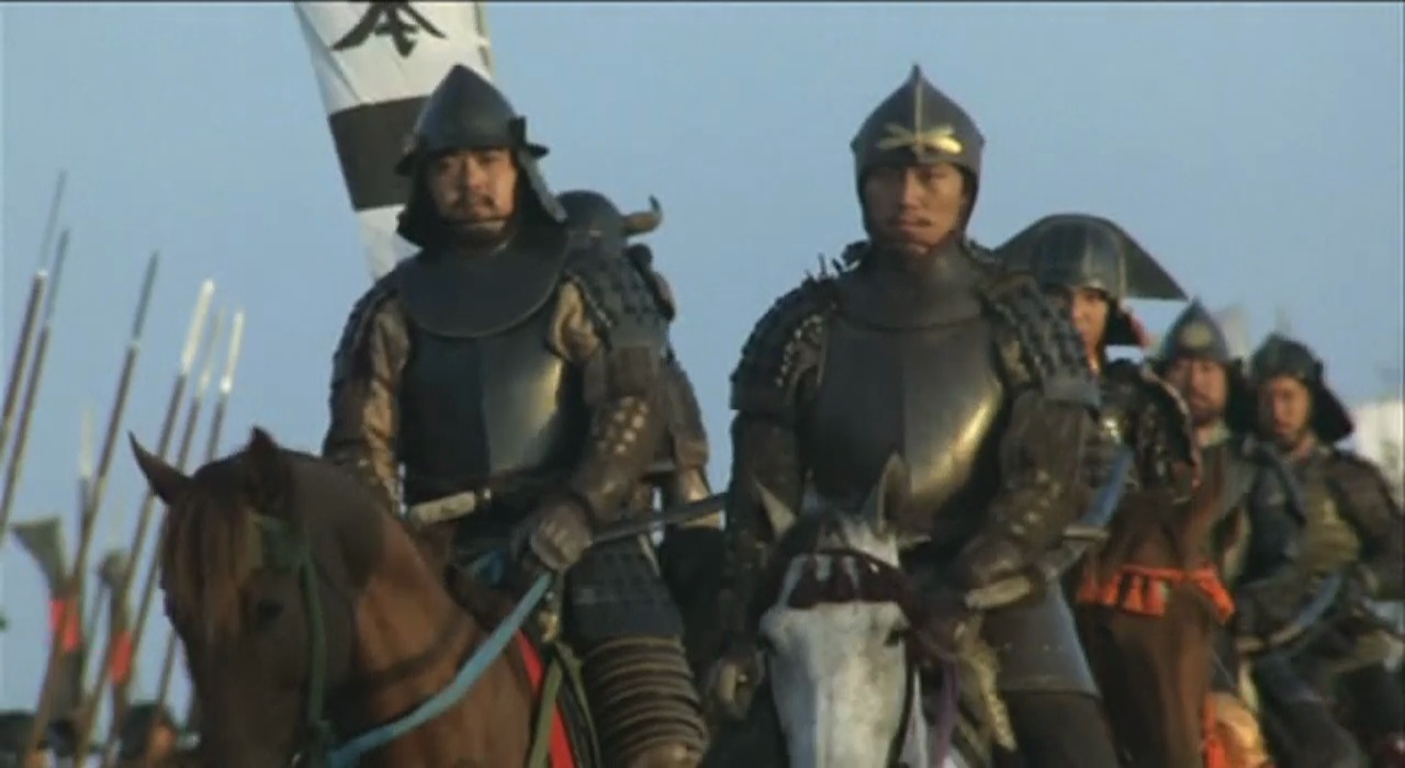 𝘴𝘬𝘺𝘮𝘰𝘥𝘴 Dvdで映画 影武者 なう 長篠での武田勝頼軍と 織田 徳川の連合軍の決戦 家康 左 油井昌由樹さん と信長 隆大介さん の これで武田は滅びまする 山が動いては それまでよ ここでも黒澤時代劇に必ずある光るセンスで 両人