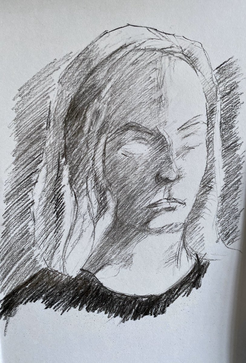 staithesartist's tweet image. I have started again with my portrait from class. My first one was just too scrunched up and tight. #tryingtoohard  A bit more work before class next week then I can go forward rather than backwards!