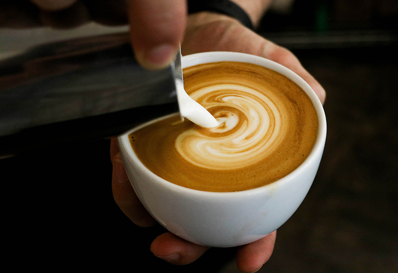 ☕Struggle to know which plant-based milk alternative works best in your morning brew? Finally, the #dairyfree answer for a delightfully frothy coffee is here. ☕

Find out the results here: farmdrop.com/blog/best-alte…