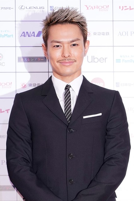 livedoornews's tweet photo. 【文春報道】三代目JSB・今市隆二、沖縄・石垣島で女性に酒をかけトラブルに
https://t.co/ztrcHTzWJL

LDHは「事実関係については詳らかでない点もございますが、酔余ご迷惑をおかけしたようで、深くお詫び申し上げます。本人も深く反省しております」としている。 https://t.co/qwoz42O3xV