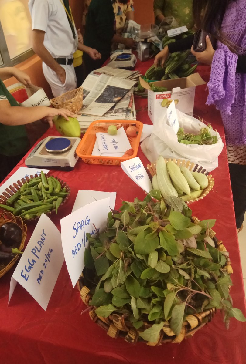 DpsDubai2's tweet photo. How Green is My School! DPS Dubai students regularly organise Nature’s Bounty sale of organic produce grown in school gardens as part of the Green School Plan and in keeping with the UAE’s National Food Security Strategy. #DewaConservationAward #KHDA #UAEFoodSecurity https://t.co/kHZiU5SQo0