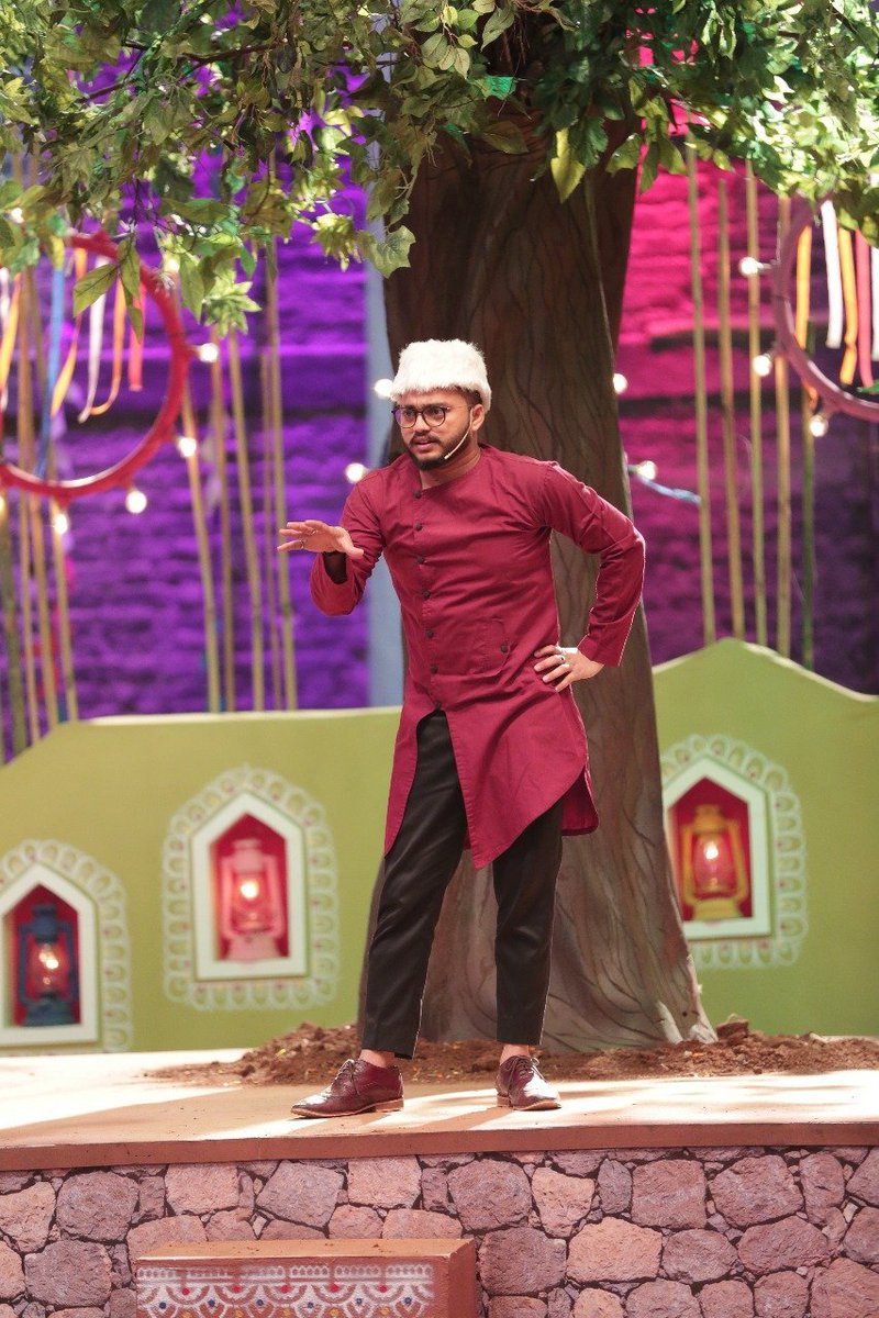 actorakbarahmad's tweet photo. Dosto 22 Jan 2020 Ko aa Raha Hai #UP_Ke_Ustaad Ka #Episode on #Voot_app and Start #Voting from #Vigo_app so jald se Jald Download Kare #vigocomedymahasabha https://t.co/EgUlcW7YPQ