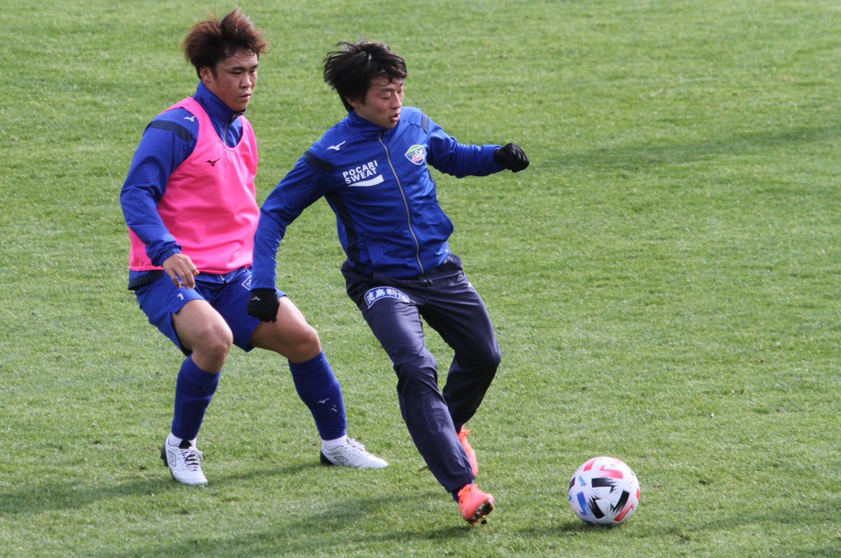 うる 徳島ヴォルティス年1次キャンプ In 春野総合運動公園 名古屋グランパスから期限付き移籍加入 究極のドリブルマニア背番号16榎本大輝 名古屋グランパス