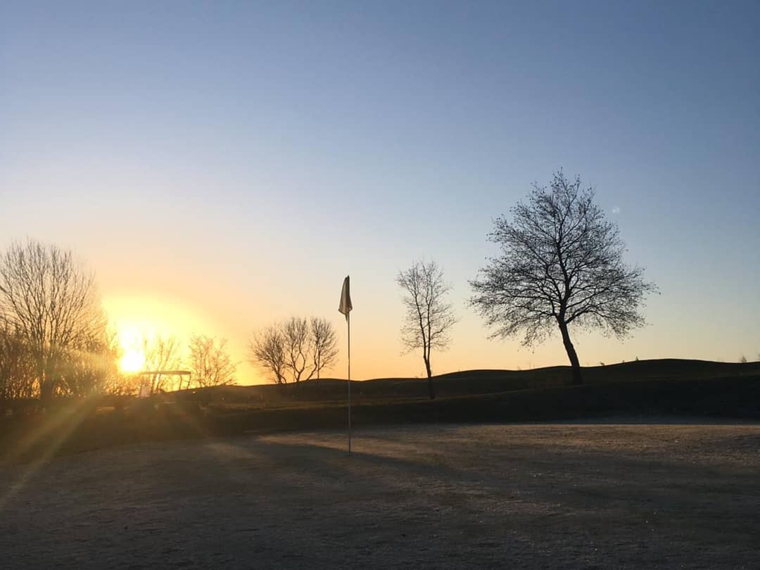 greenkeeperscgc's tweet photo. After a much needed rest yesterday from the past few days of rain, the 18 Hole Blue course is now back open and ready for play..

Apologies for any inconvenience yesterday caused anyone who had booked to play.

Have a great day and we hope to see you golfers out there. 

#open https://t.co/cOpWS0absF