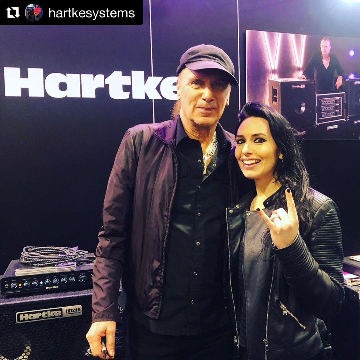 MayhemOfficial's tweet photo. #mentor #brother #musicfamily #family
#samsontech #hartke
#Repost @hartkesystems with @get_repost
・・・
Major talent filling up the Hartke booth with the legendary @BillyonBass and @MayhemOfficial - another great #NAMM moment #NAMM2020 #NAMMShow #madamemayhem #billysheehan https://t.co/NOlYkAvutm