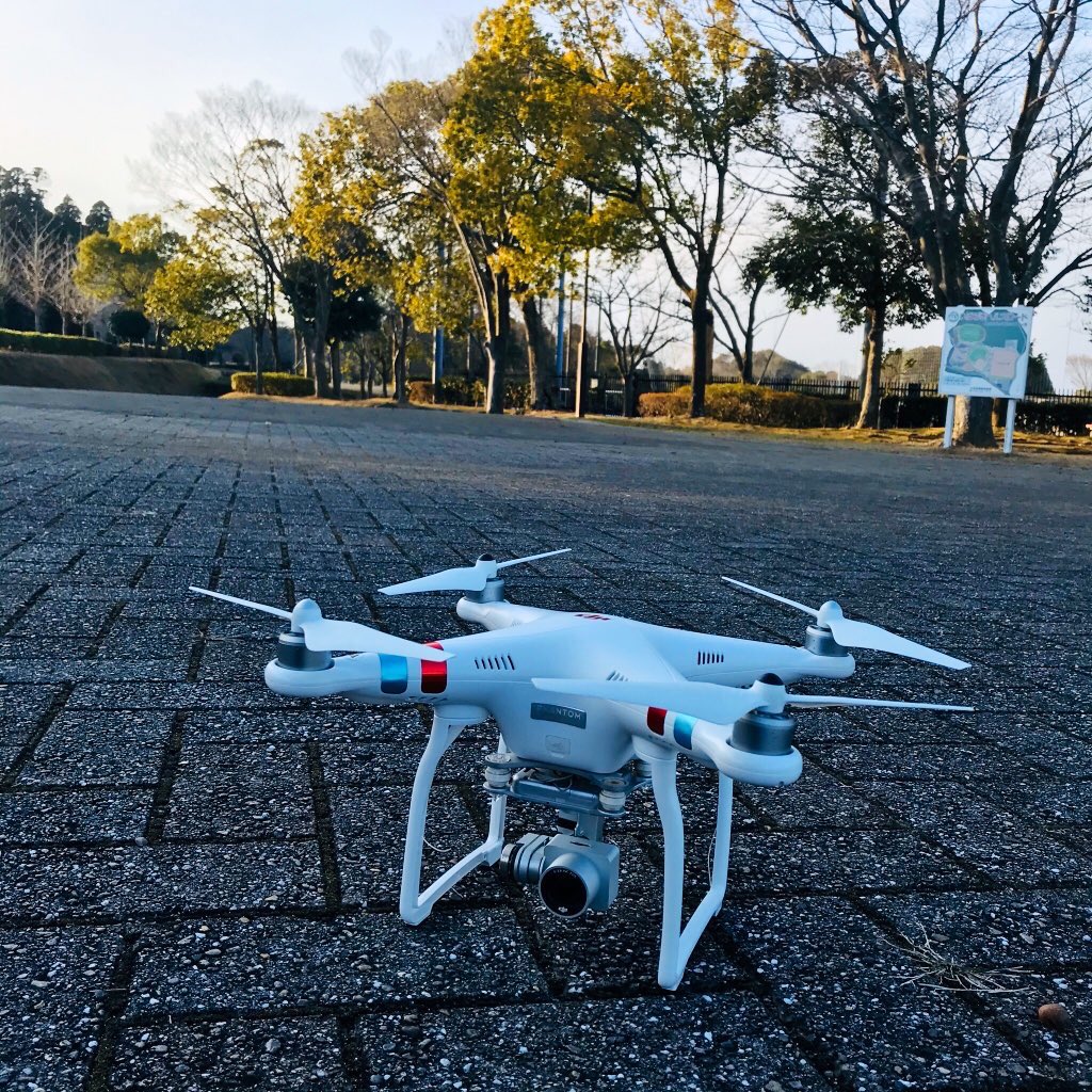 来週は卒業前に学校で人文字の空撮してきます🥴👍

頼んだぜ！ファントム君。