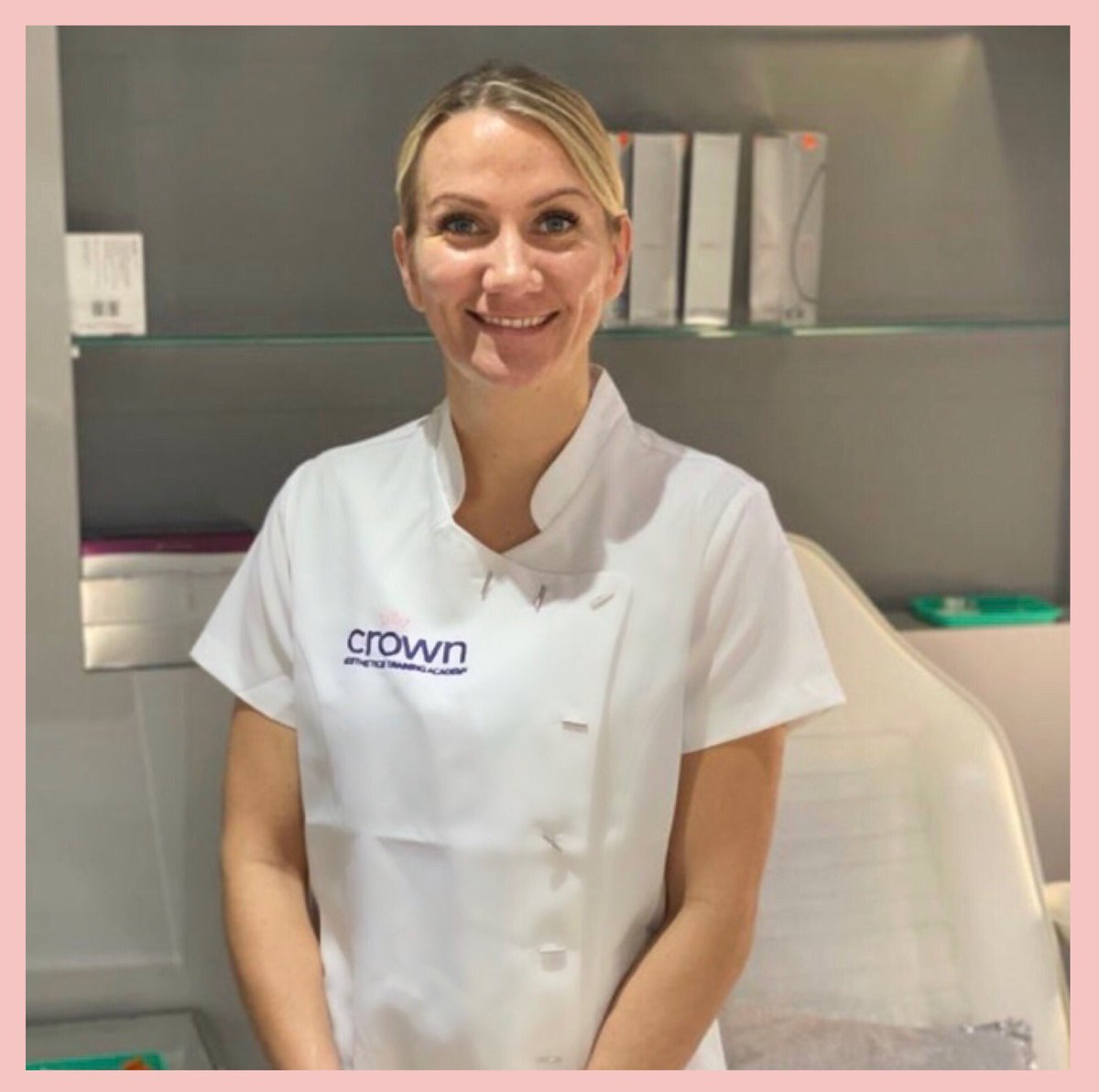 TrainingCrown's tweet image. Our lead nurse and trainer April Meredith. April is Save Face Accredited and highly experienced in the art of aesthetics. 

Visit our website: crownaesthetic.co.uk  #botoxtrainingcourse #aesthetics #aesthetictraining #dentist #nurse #dermalfillertraining #midwife #training