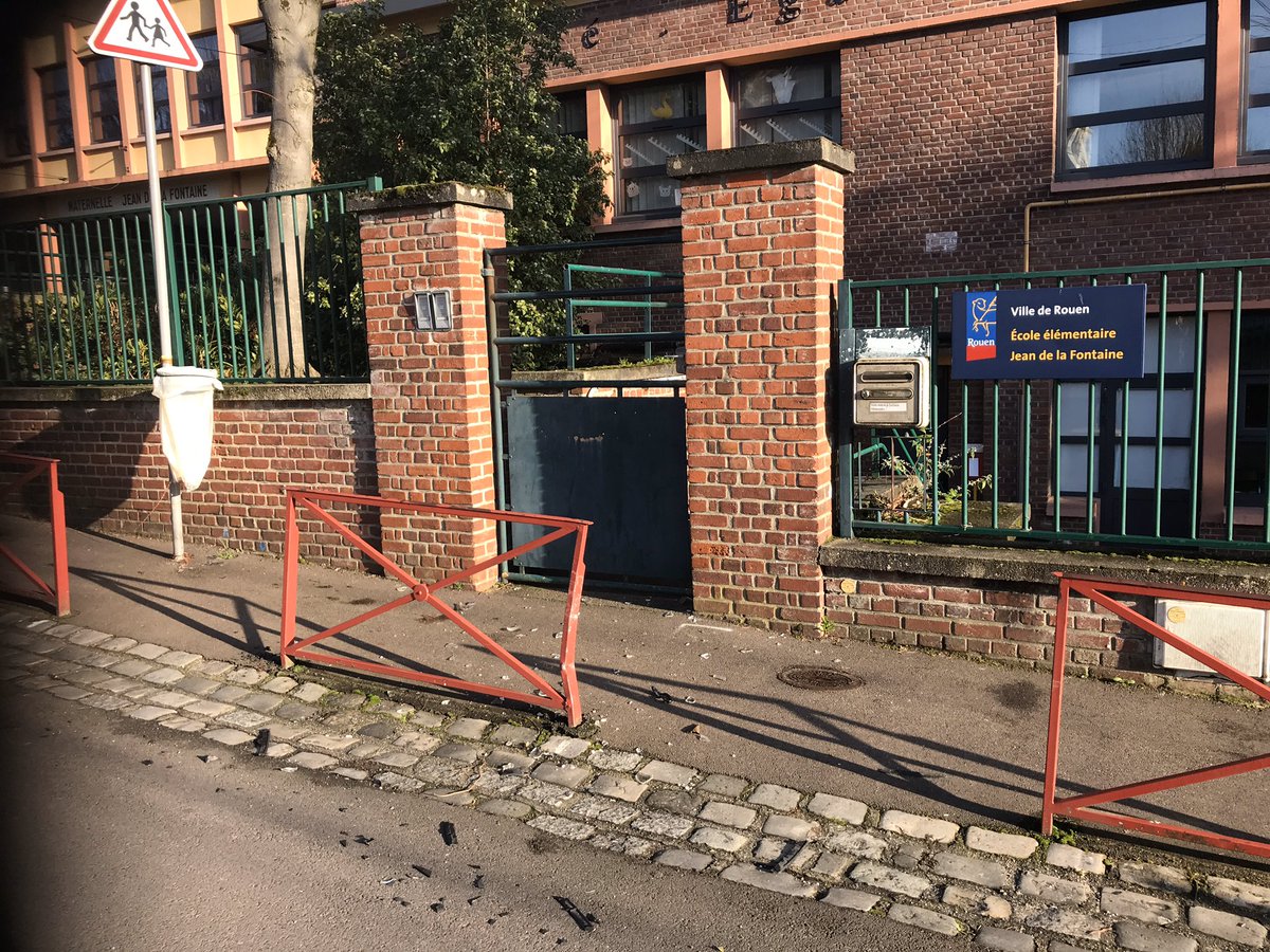 Ville De Rouen On Twitter Bonjour Nous Transmettons Votre Message Pour Intervention Bonne Journee A Vous