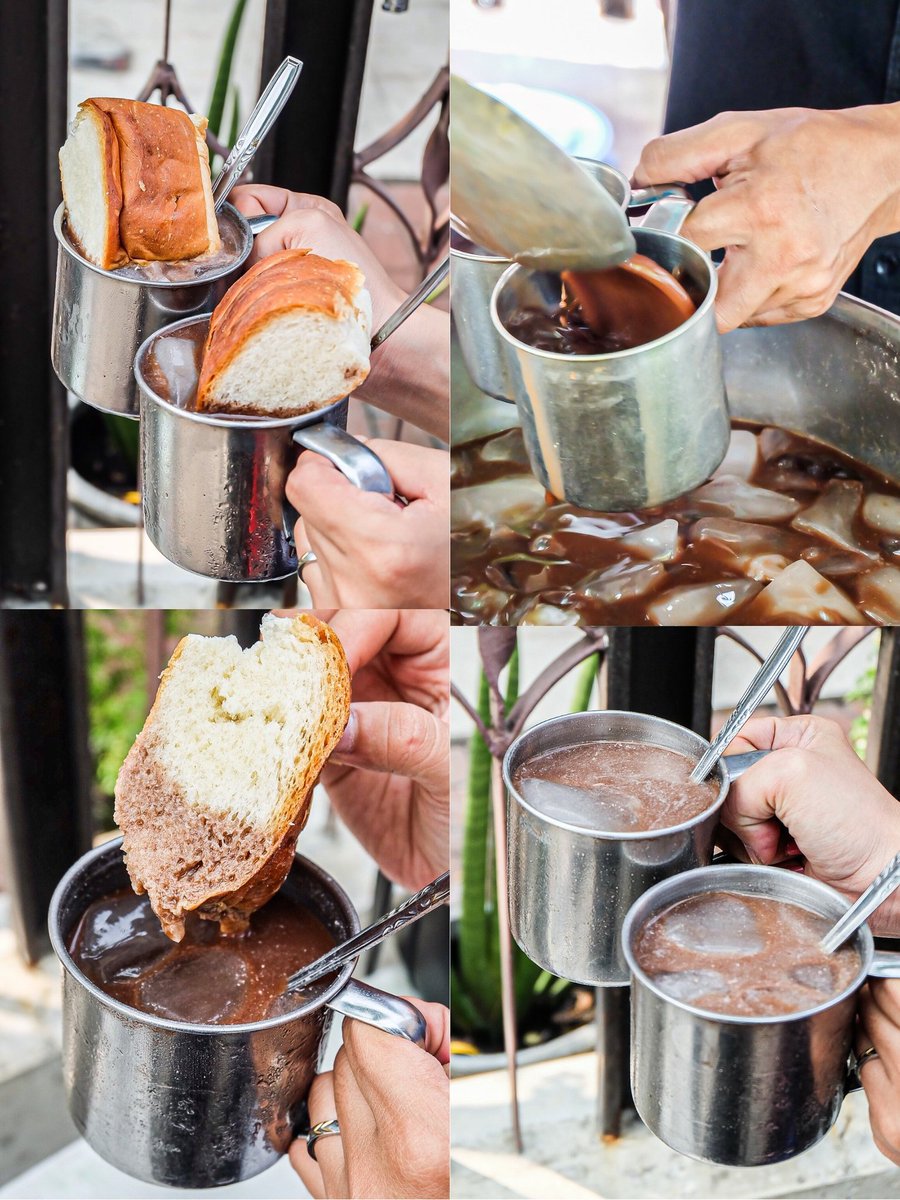 javafoodie_'s tweet photo. Kalau ke Surabaya silahkan mampir nyobain Es Cokelat Jadul Tambah Umur, udah ada sejak 1950.
,
.
10rb aja udah dapet ea cokelat plus roti jadul. Syegernya aseli parah si!
.
.
Selalu rameee, apalagi cuaca panas kek gini 😁
.
Jl Simekerto, Surabaya / 08.30 - 16.00 https://t.co/7hAHrjklp1