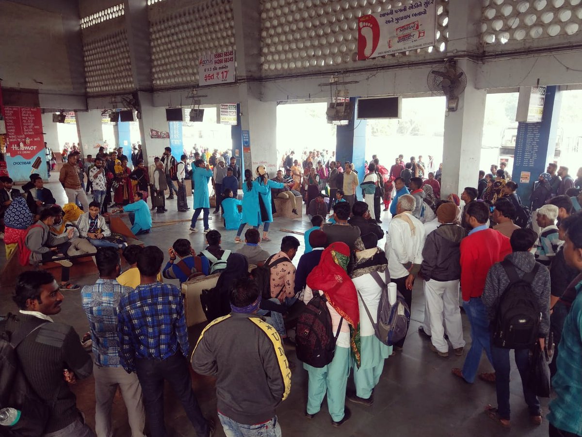 chhaap05's tweet photo. Wrapped up the Road Safety Awareness Week 2020, in association with Department of Road Transport, Government of Gujarat, by taking our play 'Dekh Bhai Dekh' to 12 different  locations across Gandhinagar, Gujarat.

Drive responsibly
And Be safe 

#RoadSafety #roadsafetyweek https://t.co/8BGEhFCBAo