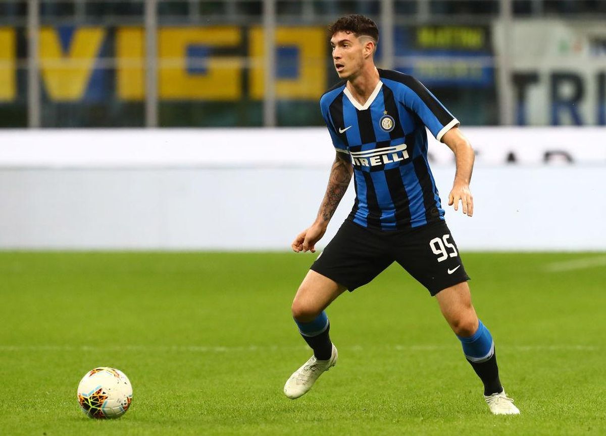 алессандро бастони 2021. бастони футболист интер. алессандро бастони 2022. алессандро бастони. бастони 2021.