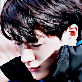 godjenolee's tweet photo. @gulpsjenox ㅡ #.NewProfilePic 🖤 https://t.co/5pEo5JqrAq