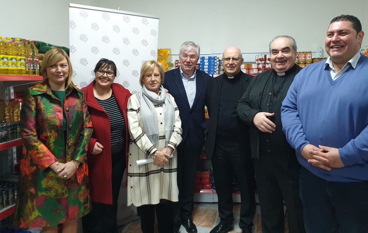 Esta semana en La Buena Noticia hemos contado cómo funcionará el Economato Cardenal Cisneros de Cáritas Parroquial. Aquí tienes toda la información desde Cáritas. Y las novedades de <a href="/lpastoralto/">Librería Pastoral Diocesana de Toledo</a> 
ivoox.com/46699448  <a href="/RadioIllescas/">Radio Illescas</a> <a href="/planpastoral/">Plan Pastoral</a> <a href="/caritasto/">Cáritas  Toledo</a> @funcave1