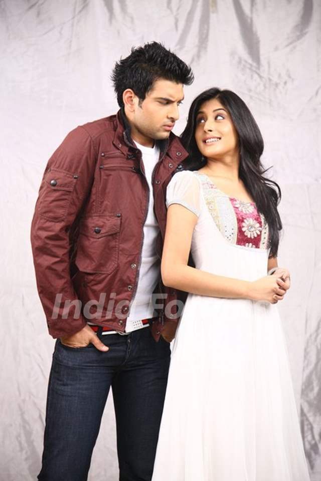 EraMagnetic's tweet photo. Thankyou for giving me Arjun Punj &amp; Arohi Ahluwaliya 
@kkundrra @Kritika_Kamra U guys always stay special coz as I fondly say karanika4ever<33;)@ektaravikapoor Thanku for giving us KMH &amp; My evr fav Karan &amp; Kritika..4evr gratful<33:D 11 years &amp; d Mohabbat livs on..❤ #11YearsOfKMH https://t.co/3FwC9fojOt