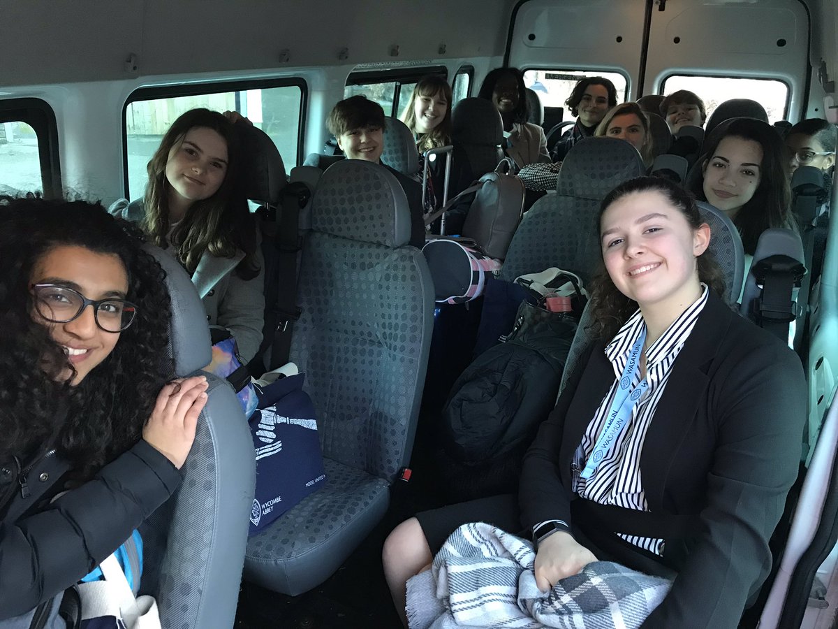 croydonenglish's tweet photo. After an AMAZING weekend we have just departed Wycombe Abbey. ETA back at @CroydonHigh is 16:30.
Thank you for hosting us @wycombeabbeymun we have learnt so much #wasamun https://t.co/2zVD0MXdSa