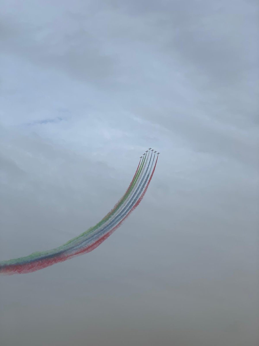 n__aljohar's tweet photo. See you in 2022 😍🙏🏼

#KuwaitAviationShow 
#معرض_الكويت_للطيران 
#الصقور_السعودية 
#الفرسان_الامارتيه https://t.co/9JJuk79HLI