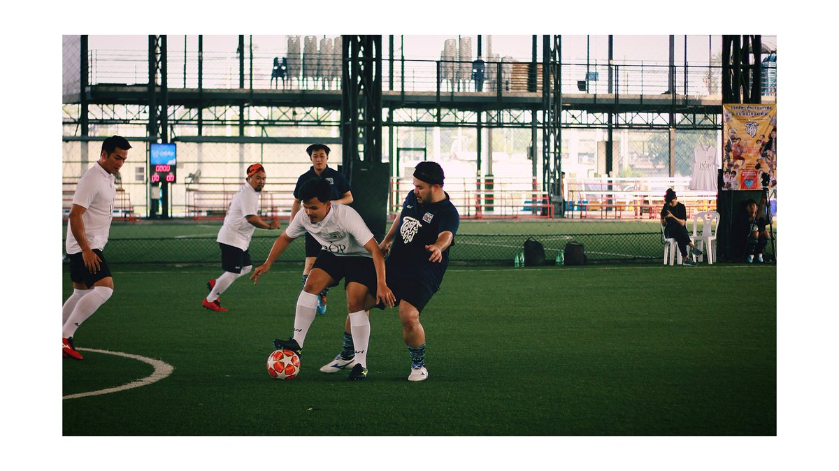 🐻🐻🐻⚽⚽⚽⚽