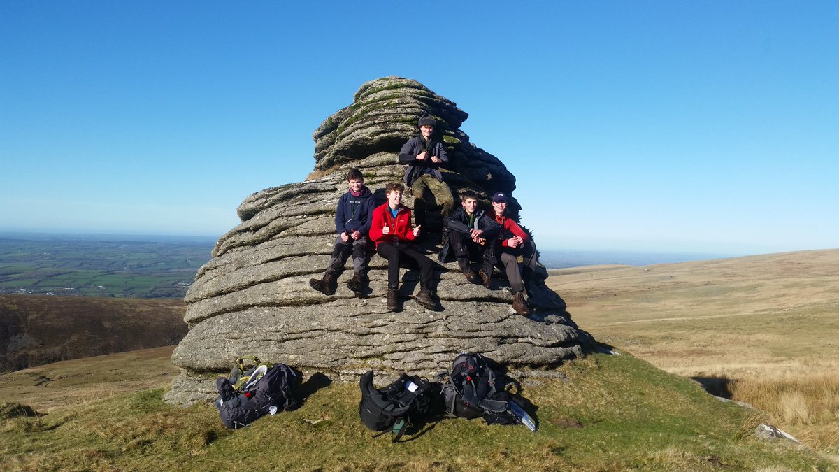 35 milers at Little Links Tor. Such great views from here! @dhsboys #tentors