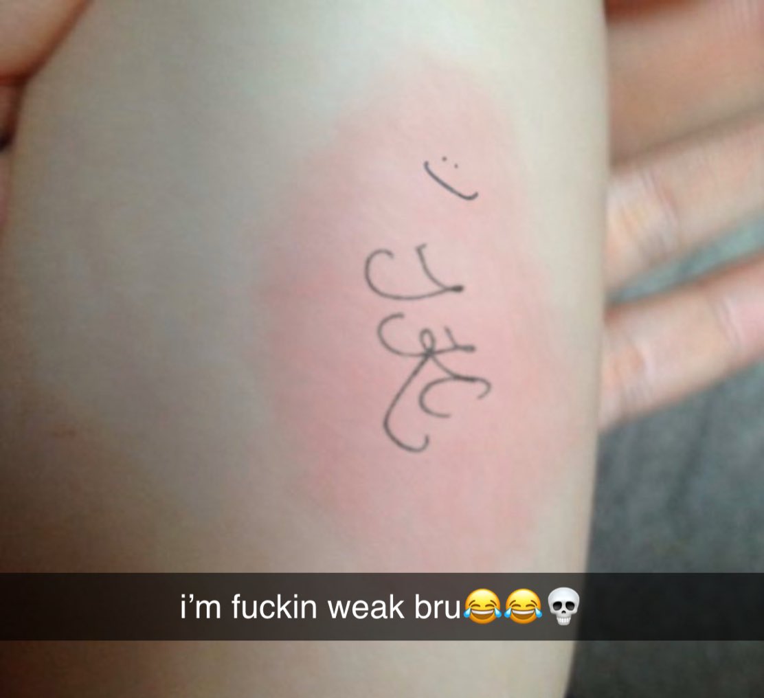 HOLEYSMOKEZ's tweet image. “sum to remember you by” #num2