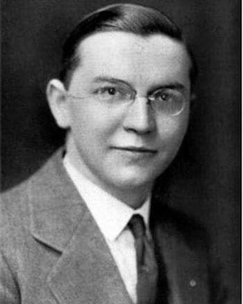 Happy Founders Day! On this day 1898 Round Table founder Louis Marchesi was born.
#roundtable #roundtablerevival #roundtablefamily #roundtableinternational