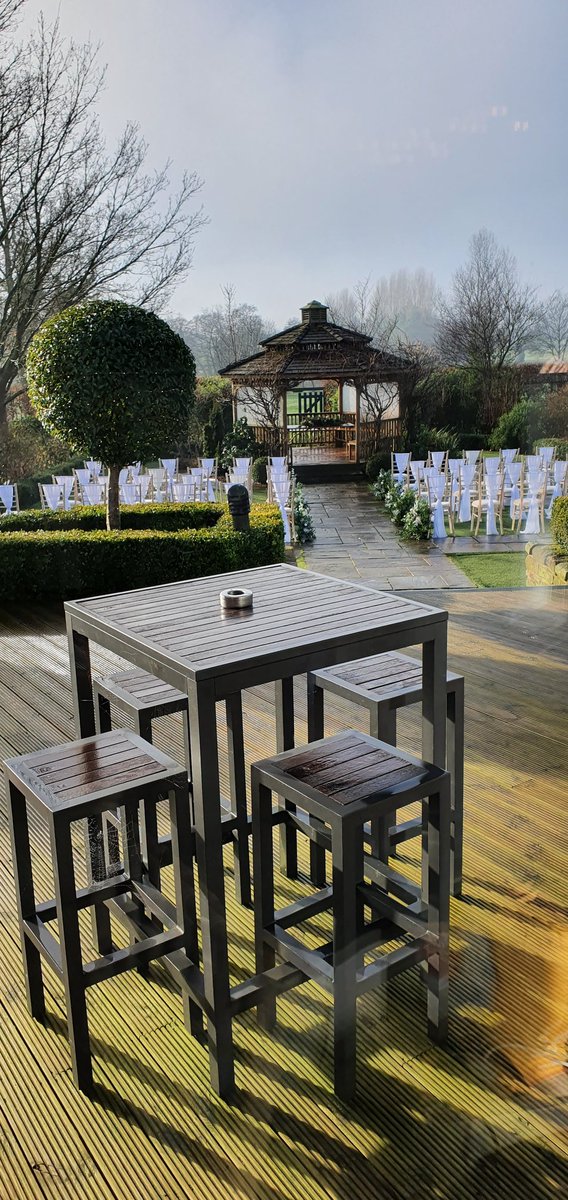 DavidWarbleArt's tweet photo. Proud to be representing @Warble_Ents at the Wedding Open Day today at @pryorshayesgolf in Chester! Say hello, grab a free caricature demo and enjoy the day 😁 #Weddings #Caricatures 🎉 https://t.co/cDuD68MkAC