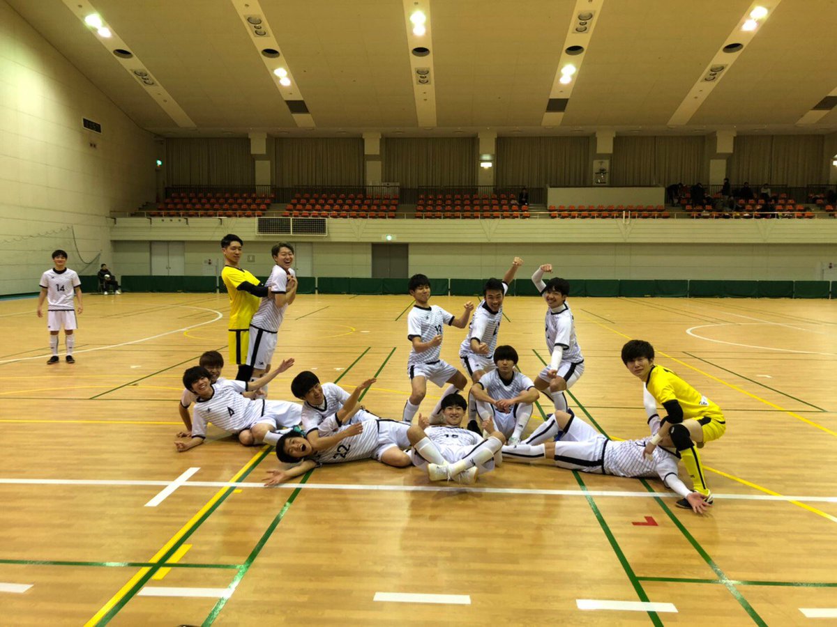 pereseverante's tweet photo. 中国リーグ最終節

vs広島大学　2-3×
前半　1-2
後半　1-1

得点者　#武田　#大石た

なんとしても勝ちたかった試合でしたが、勝利にはあと一歩届きませんでした。この結果により中国リーグは3位で終了です。
これまで応援してくださった方々、本当にありがとうございました！ https://t.co/GWTTkb0knJ