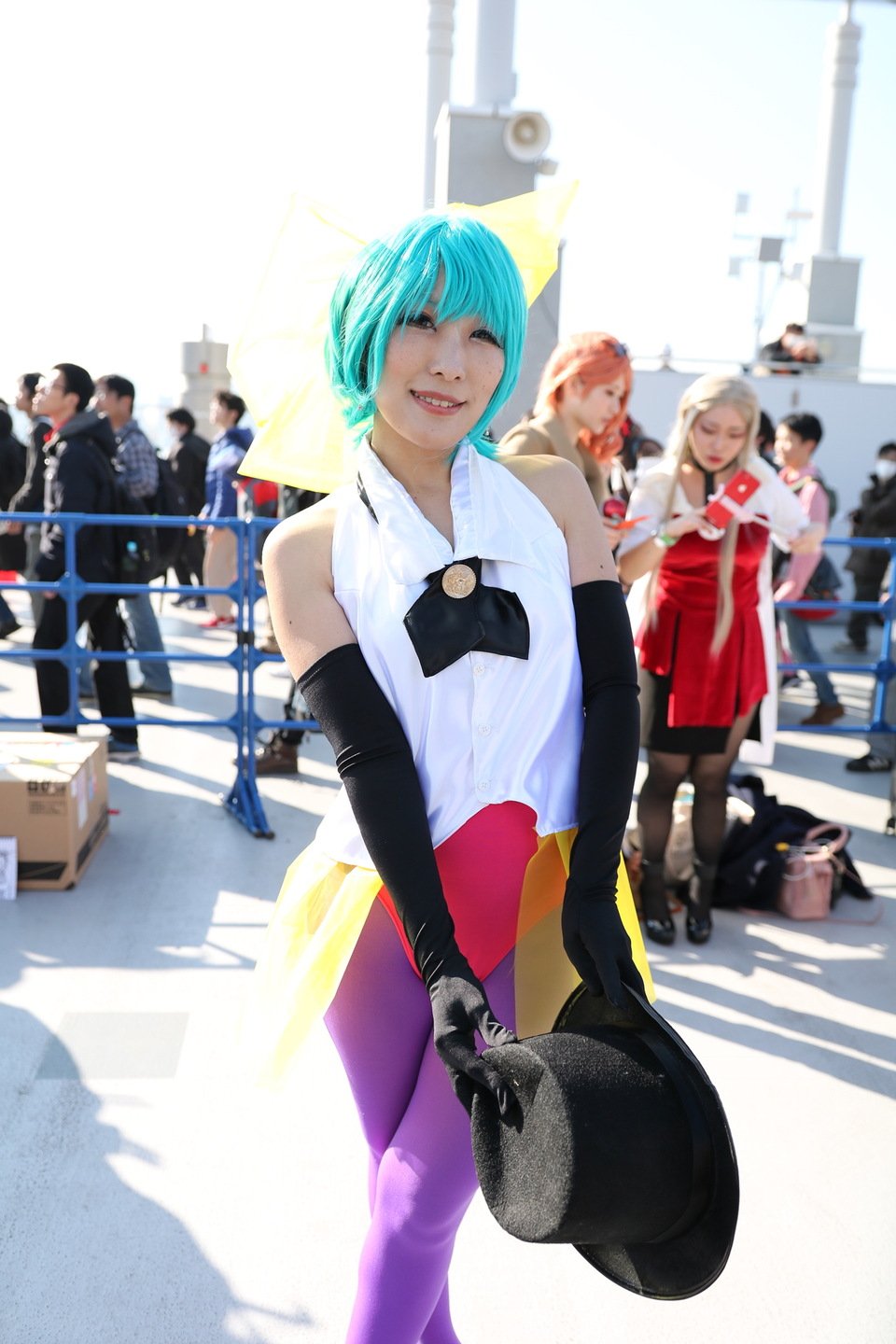 マジカルエミのコスプレ  / X
