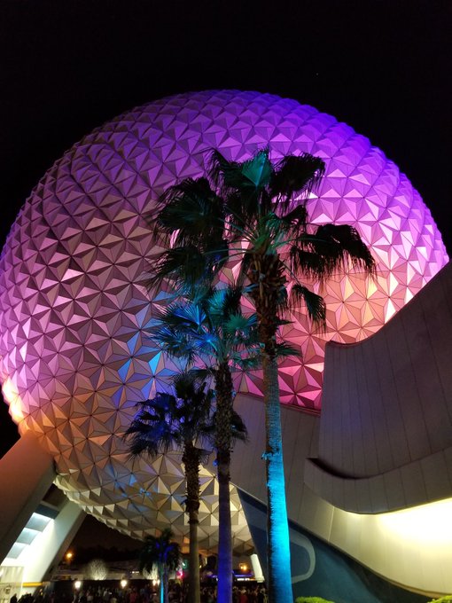 Watch Steven 🔞's leaked NSFW photo on TwXstars