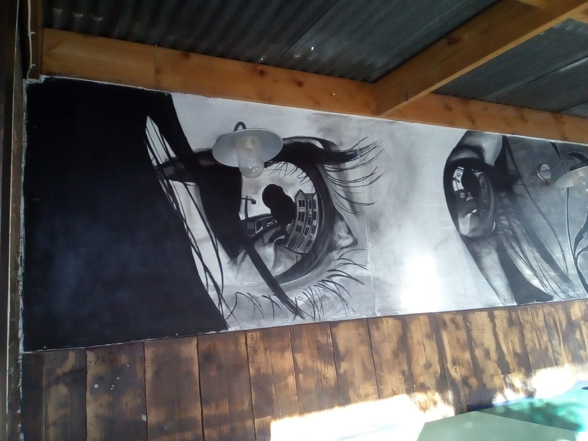 <a href="/TBMPub/">The Brookmill</a> aperitive and sun!