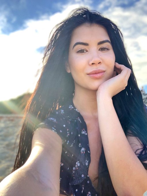 Hello from Guadeloupe 🥰🙀 https://t.co/5L4OeMoeOg