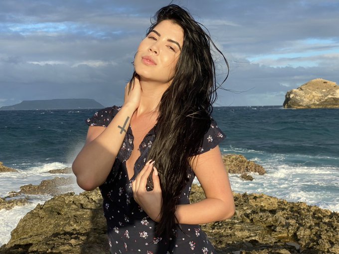Hello from Guadeloupe 🥰🙀 https://t.co/5L4OeMoeOg