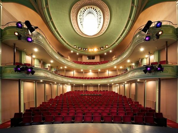 MeetingReview's tweet image. Mireille over 20e editie plaats van de Isala Wetenschapsavond in Schouwburg Odeon: "Ook dit jaar was het weer een geslaagde avond, mede dankzij Odeon. Een mooie locatie, met goede faciliteiten en uitstekend eten"

ow.ly/DT6I50xNVeu

@EventsZT #Zwolle #evenementenlocatie