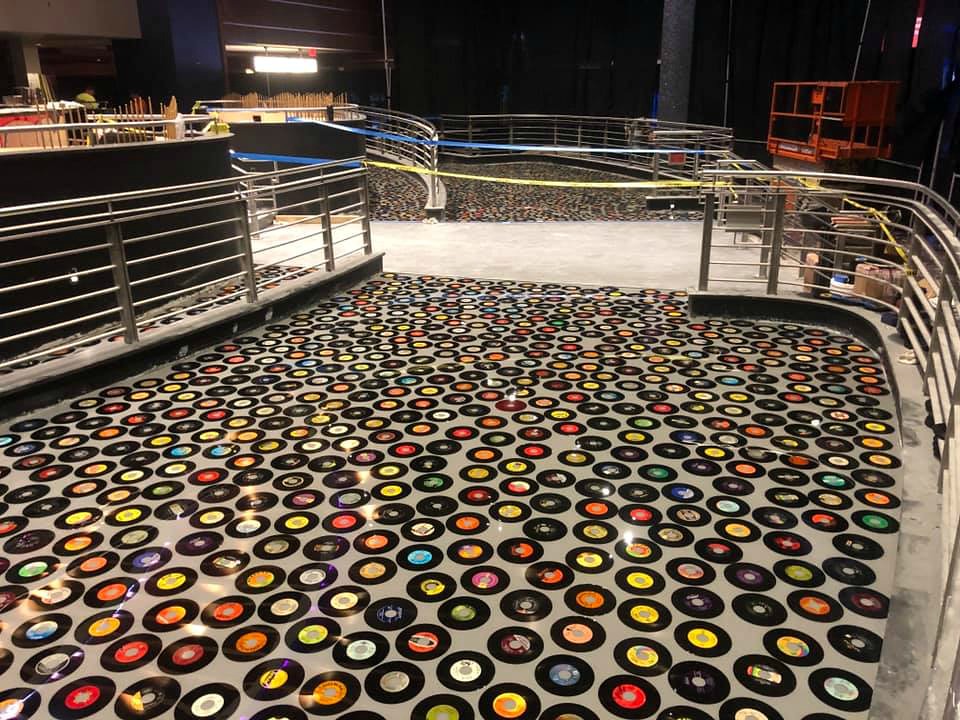 cretekingdom's tweet photo. 𝗘𝗺𝗯𝗲𝗱𝗱𝗲𝗱 𝗥𝗲𝗰𝗼𝗿𝗱 𝗘𝗽𝗼𝘅𝘆 𝗪𝗮𝗹𝗸𝘄𝗮𝘆 🎶💿- Tulsa, OK https://t.co/tswFaC2akn https://t.co/yRimeuFXts