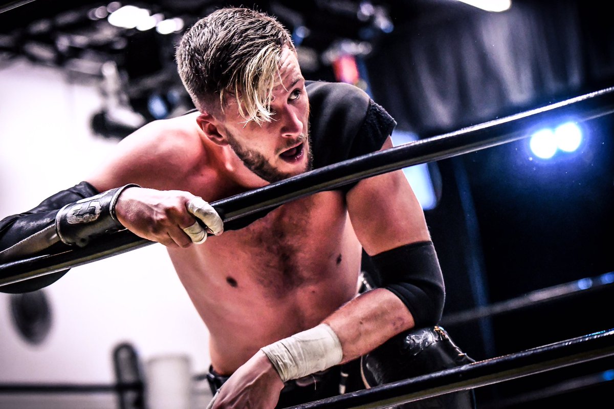yumiiii125's tweet photo. #chrisbrookes #DOGP3 #ddtpro https://t.co/Ad4gHDnjDX